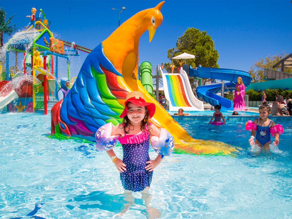 Kemer: Aquapark Dolusu  
