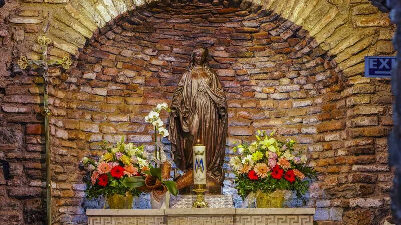 Belek and Kundu: Private Tour to the Ancient City of Ephesus and the House of Virgin Mary
